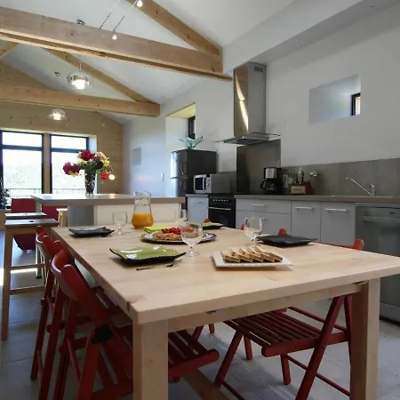 Au Calme Avec Equipements Pmr, Parking, Animal Accepte - Fr-1-582-59 * Saint-Prejet-d'Allier